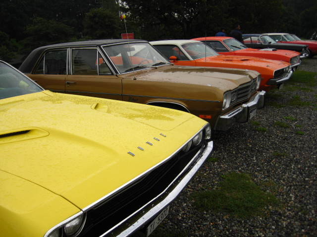 [Immagine: Mopar%20fest%20010.JPG]