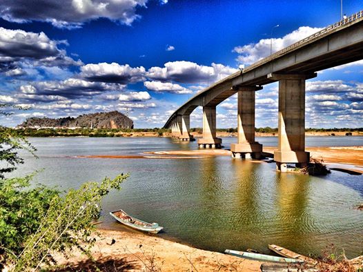 [Immagine: barrinha-bom-jesus-da-lapa-ponte.jpg]